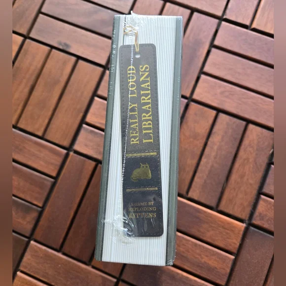 Really Loud Librarians Party Board Game (New / Sealed) - Picture 3 of 3